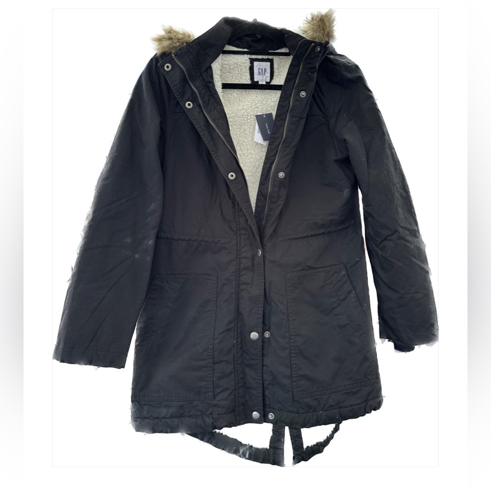 Gap Sherpa Parka with Hood size Small